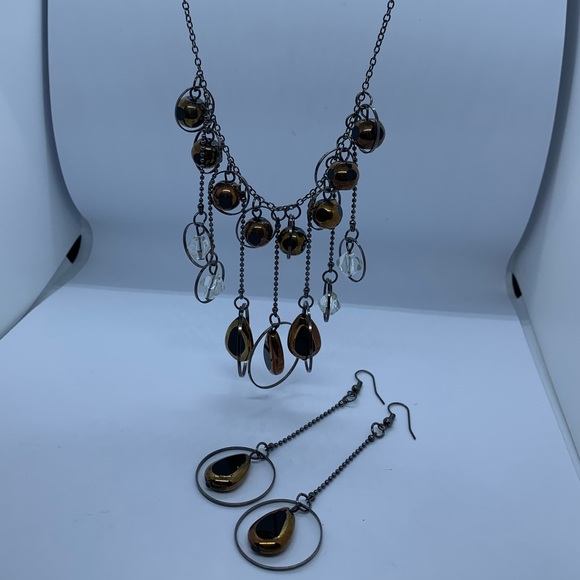 Dangle Necklace and Earring Set - Picture 1 of 6